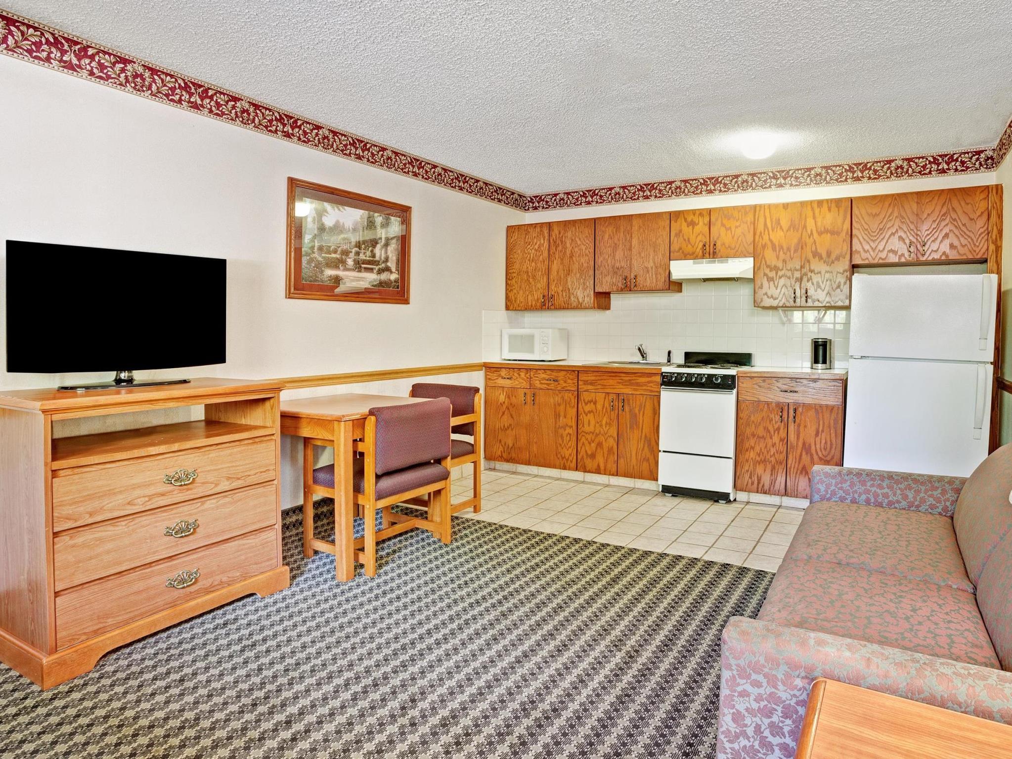 Days Inn & Suites By Wyndham Monroe Buitenkant foto