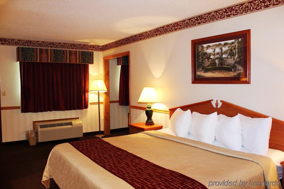 Days Inn & Suites By Wyndham Monroe Kamer foto